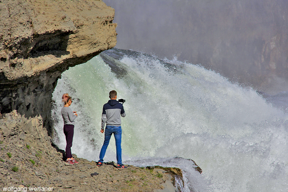 Gullfoss island