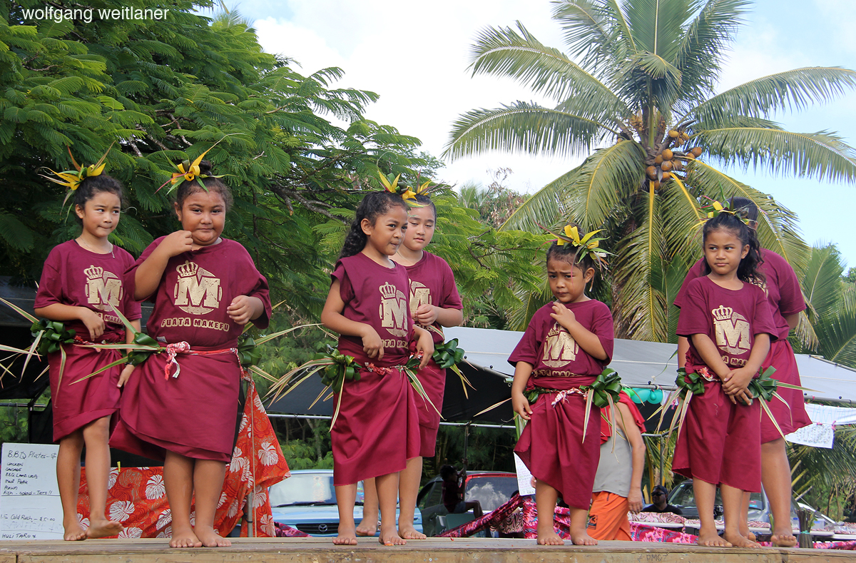 Village Feast Niue 