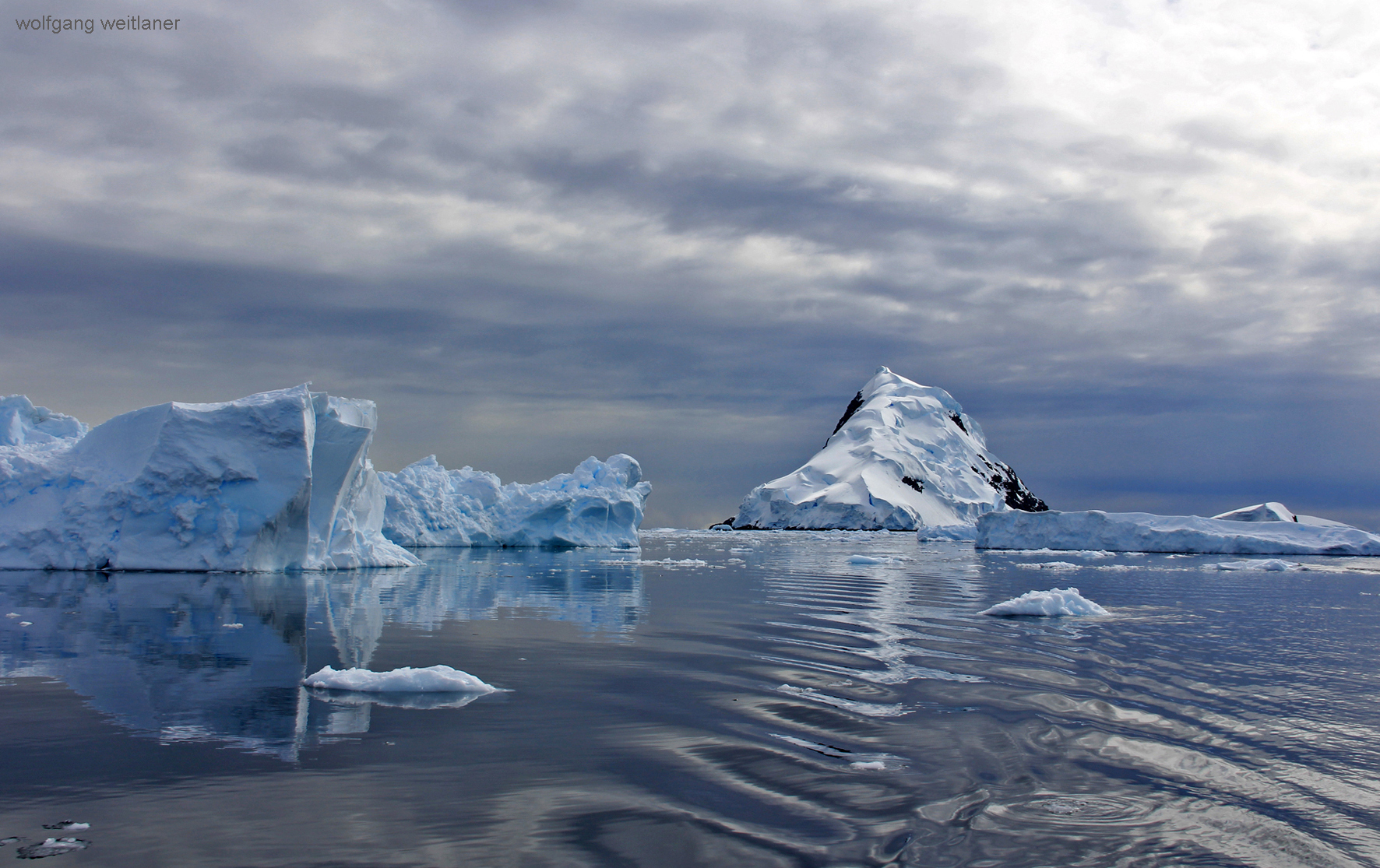 Der Himmel über Wilhelmina Bay, Antarctica/Antarktis